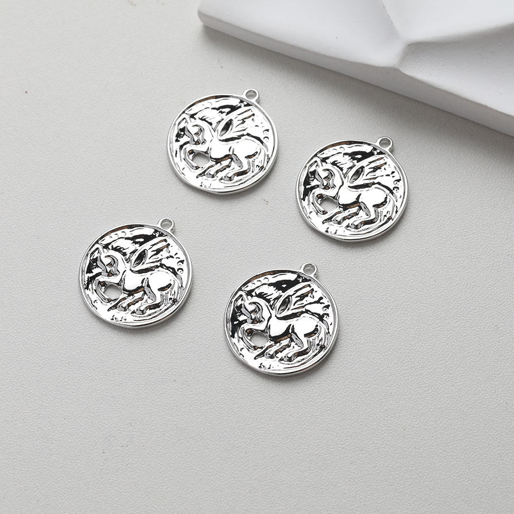 4 Uds. De delicados dijes de u - Charm Necklace Dainty reseña y precio