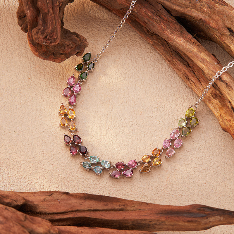 Collar con dije de barra curva - Charm Necklace Dainty reseña y precio